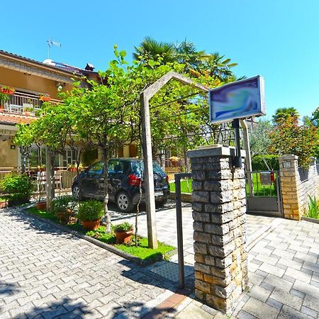 Apartments Marko 1377 Пореч Экстерьер фото